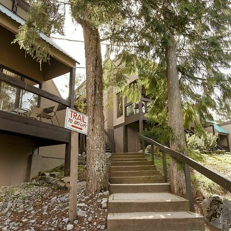 Appartement Whiski Jack Creekside à Whistler Extérieur photo